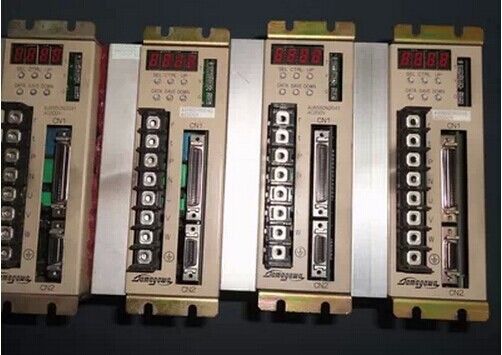 kopen Originele SMT-Vervangstukken 600W JUKI X Asac Servobestuurder E9612721000 online vervaardiging