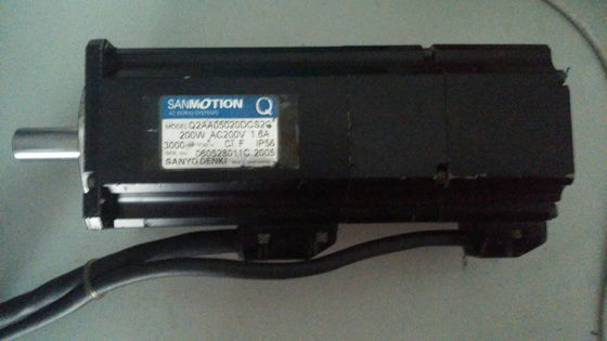 kopen De Servomotor Q2AA0520DCS2C Sanmotion 200W AC200V 1.6A van Yamaha AC online vervaardiging